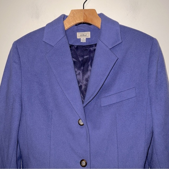 Women’s LL Bean Blazer Jacket size 4 R Purple 3 Button Wool Cashmere Blend - Picture 2 of 7